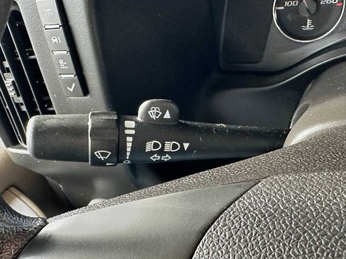 Used 2014 Chevrolet Express 4500 w/ RV Package image 45