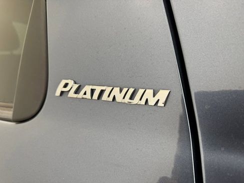 Used 2020 Toyota Sequoia Platinum image 47