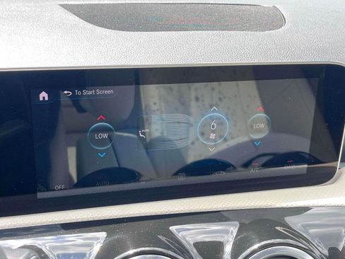 Used 2019 Mercedes-Benz A 220 4MATIC image 28