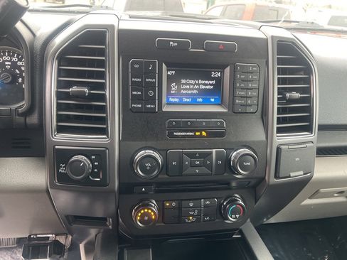 Used 2017 Ford F150 XLT image 14