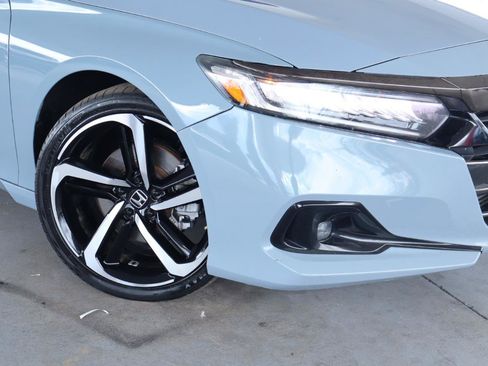 Used 2021 Honda Accord Sport image 4