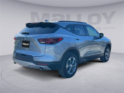 Used 2024 Chevrolet Blazer LT image 5