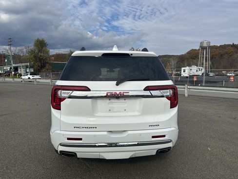 Used 2020 GMC Acadia Denali image 7