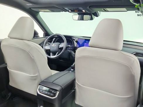 Used 2025 Lexus TX 350 AWD w/ Technology Package image 27