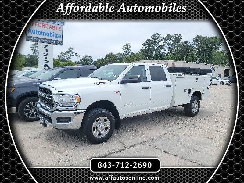 Used 2022 RAM 3500 Tradesman w/ Chrome Appearance Group AWD/4WD image 1