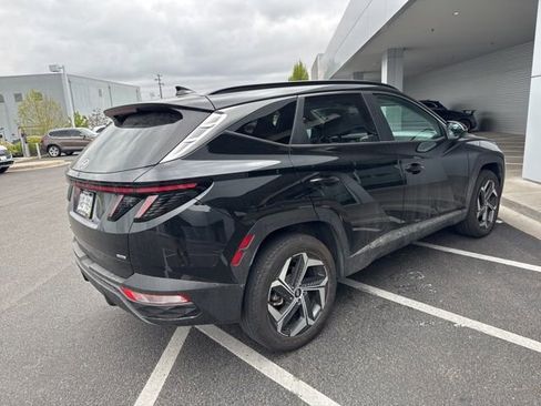 Used 2022 Hyundai Tucson SEL w/ Convenience + Premium Package AWD/4WD image 3