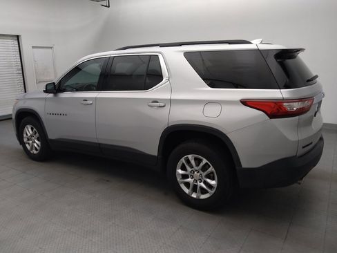 Used 2019 Chevrolet Traverse LT FWD image 3