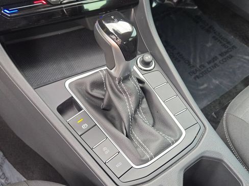 Certified 2026 Volkswagen Jetta S FWD image 23