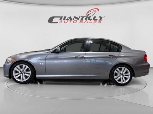 Used 2009 BMW 335i xDrive Sedan image 2