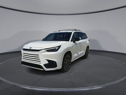 New 2026 Lexus TX 500h AWD image 4