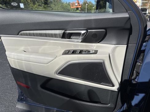 New 2025 Kia Telluride EX image 9