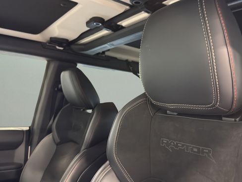 Used 2025 Ford Bronco Raptor AWD/4WD image 12