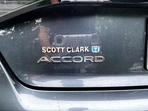 Used 2025 Honda Accord SE image 25