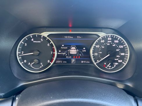 Used 2024 Nissan Sentra SV w/ Trunk Package image 12