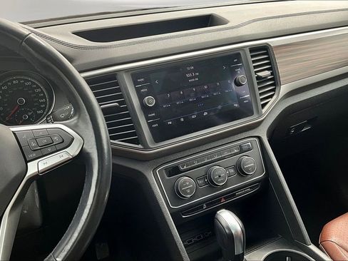 Used 2021 Volkswagen Atlas SE image 10