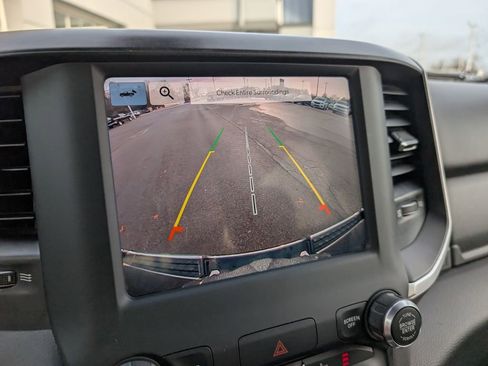 Used 2022 RAM 1500 Big Horn image 3