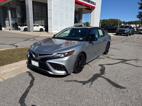 Used 2024 Toyota Camry XSE image 2