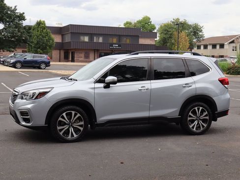 Used 2021 Subaru Forester Limited AWD/4WD image 10