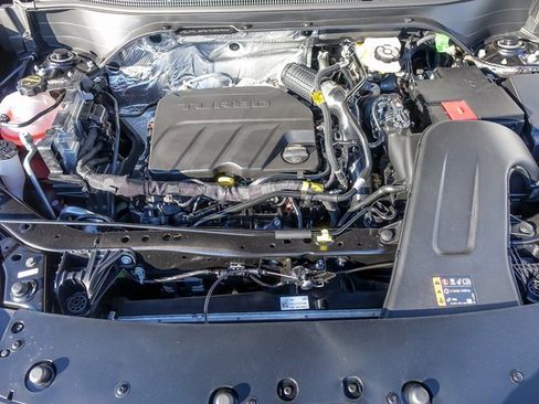 New 2026 Chevrolet Trax RS w/ Sunroof Package image 9