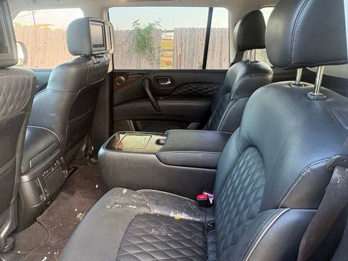 Used 2019 INFINITI QX80 Luxe w/ 22" Wheel Package AWD/4WD image 9