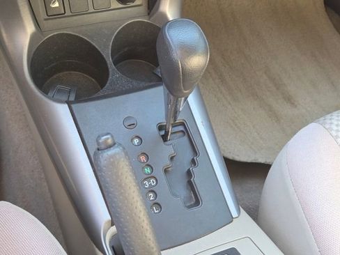 Used 2008 Toyota RAV4 2WD w/ 3rd Row image 23