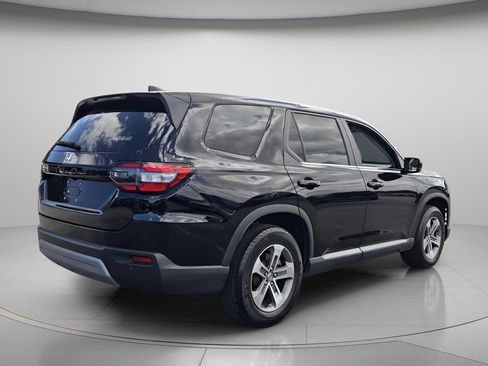 Used 2024 Honda Pilot EX-L image 8
