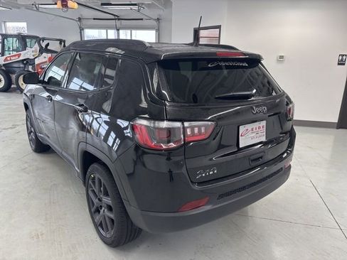 New 2026 Jeep Compass Latitude AWD/4WD image 6