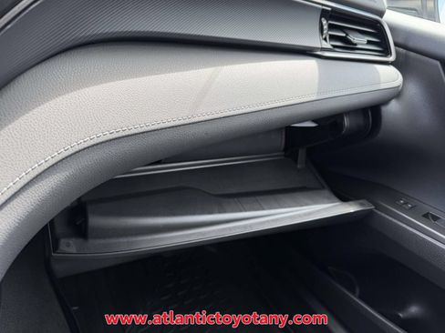Used 2023 Toyota Camry SE AWD/4WD image 41