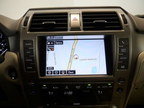 Used 2017 Lexus GX 460 Premium w/ Premium Package AWD/4WD image 21
