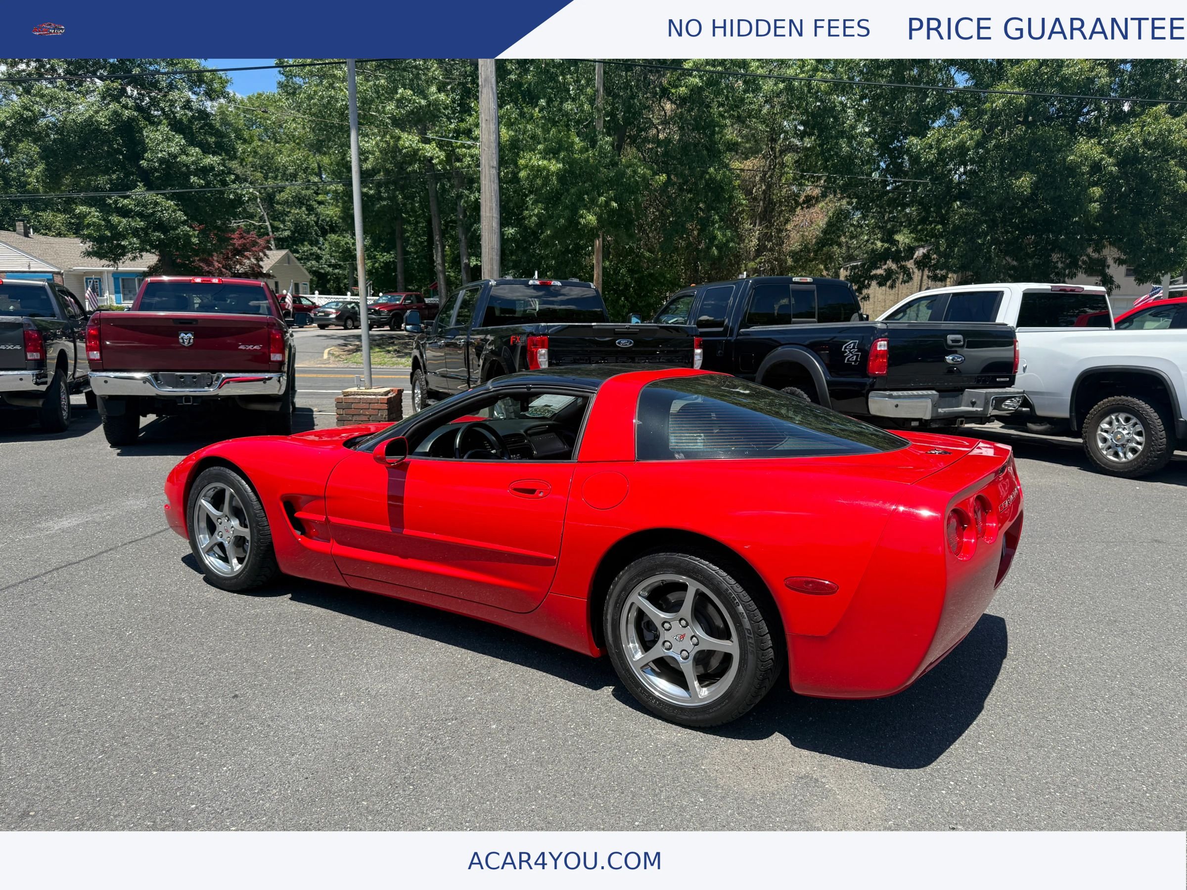 Used 2002 Chevrolet Corvette Coupe w/ Preferred Equipment Group2 RWD image 3