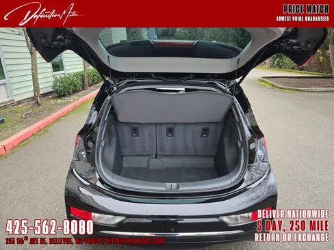 Used 2017 Chevrolet Bolt LT image 10