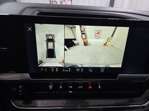 Used 2024 Chevrolet Silverado 3500 LTZ w/ LTZ Plus Package AWD/4WD image 21
