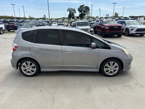 Used 2009 Honda Fit Sport image 2
