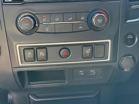 Used 2021 Nissan Titan S w/ S Utility Package image 23