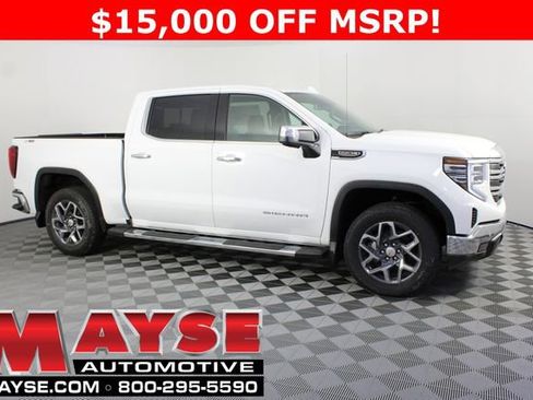 New 2026 GMC Sierra 1500 SLT AWD/4WD image 1