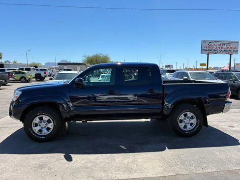 Used 2013 Toyota Tacoma 4x4 Double Cab w/ TRD Off-Road Pkg image 3