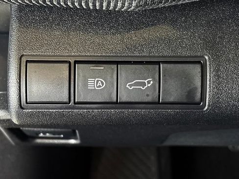 Used 2023 Toyota bZ4X FWD image 21