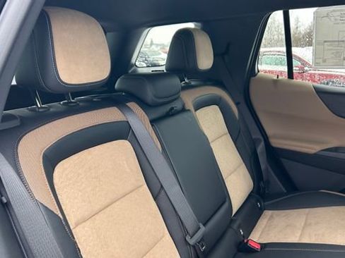 New 2026 Chevrolet Equinox ACTIV image 42