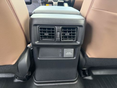 Used 2026 Toyota 4Runner Limited AWD/4WD image 15