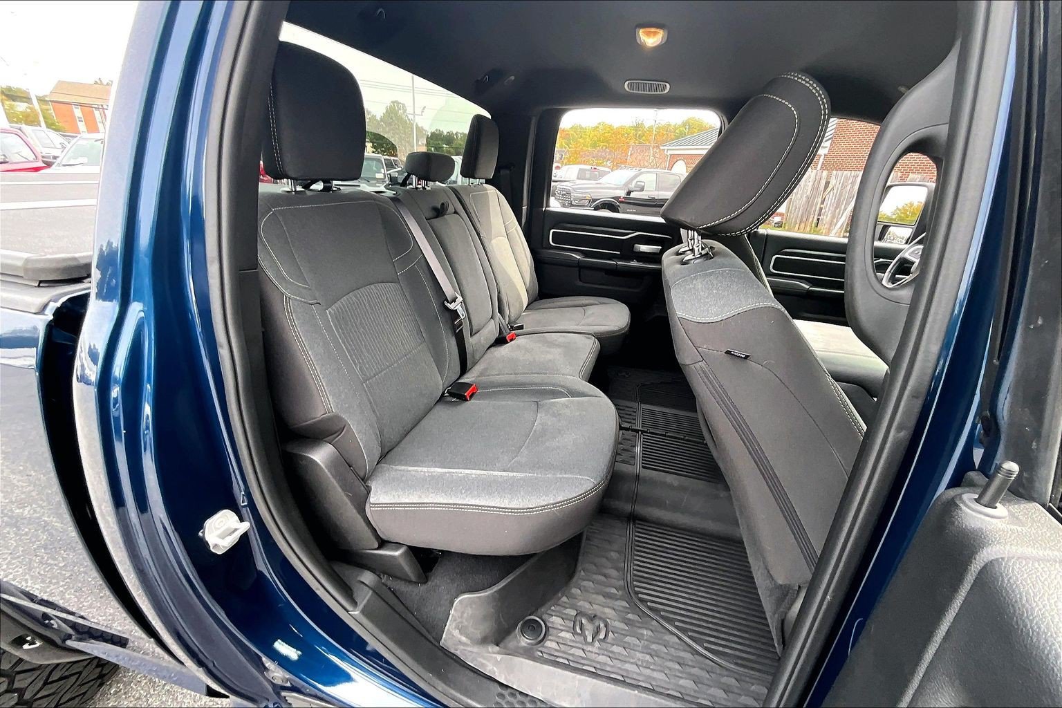 Used 2024 RAM 2500 Big Horn w/ Night Edition AWD/4WD image 22