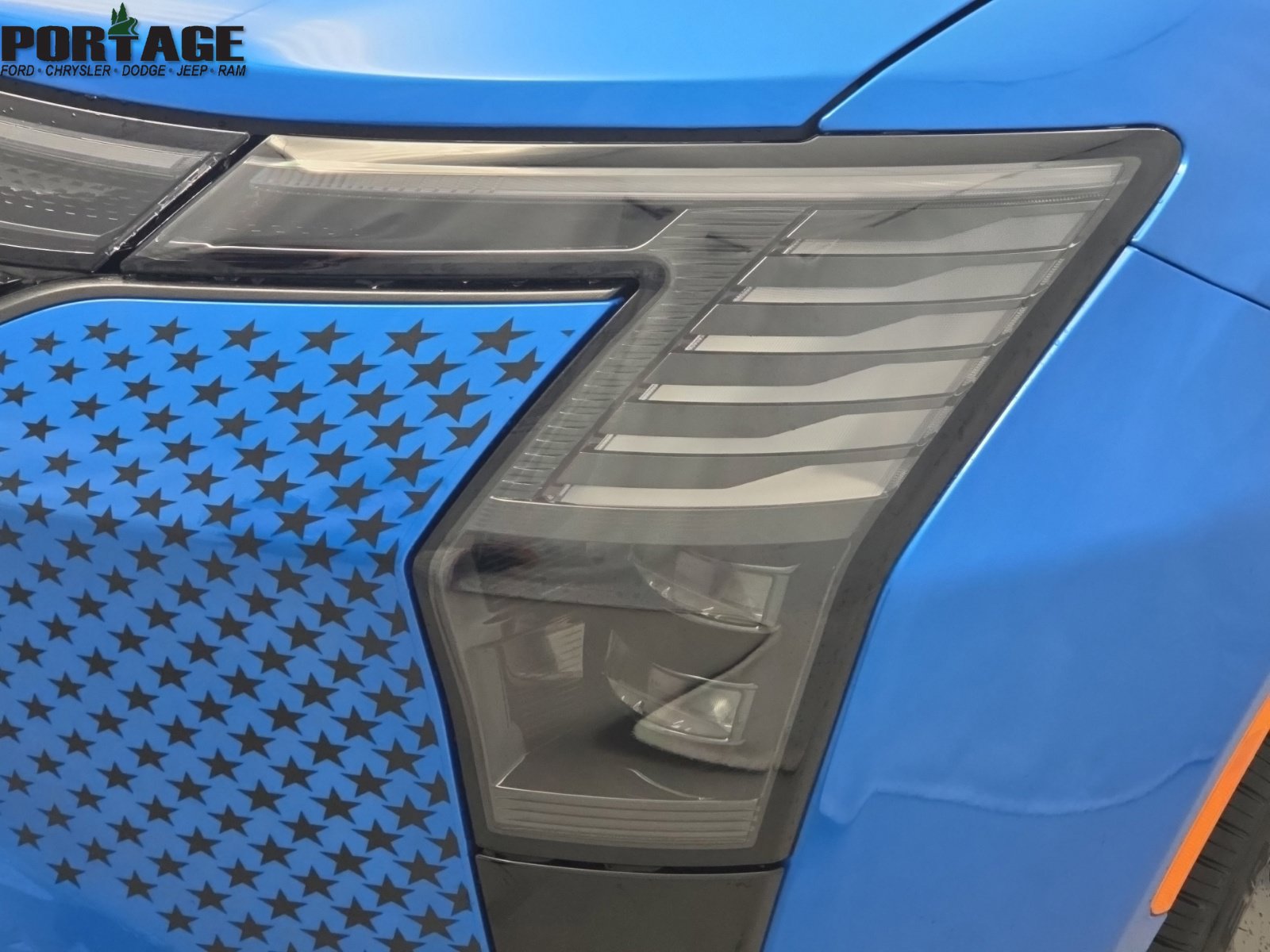 New 2027 Chrysler Pacifica Select AWD/4WD image 9