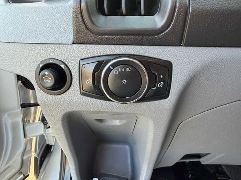Used 2015 Ford Transit 350 XL image 25