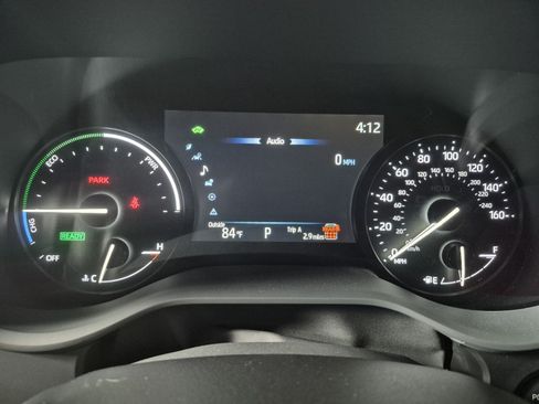 New 2026 Toyota Sienna LE FWD image 24