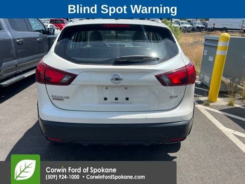 Used 2019 Nissan Rogue Sport SV FWD image 5