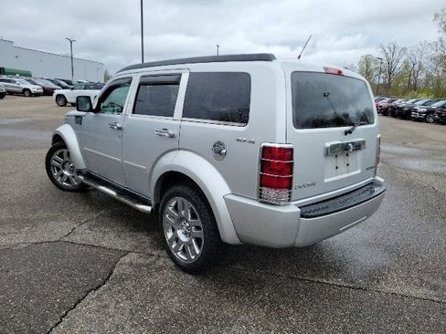 Used 2010 Dodge Nitro Heat AWD/4WD image 5