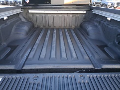 New 2026 Nissan Frontier SV image 7