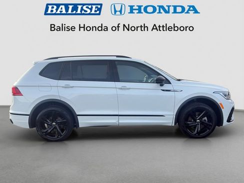 Used 2024 Volkswagen Tiguan SE R-Line image 6