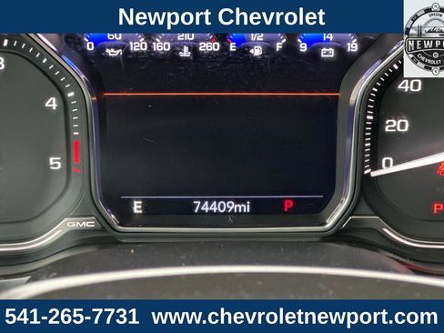 Used 2020 GMC Sierra 2500 AT4 w/ AT4 Premium Package image 28