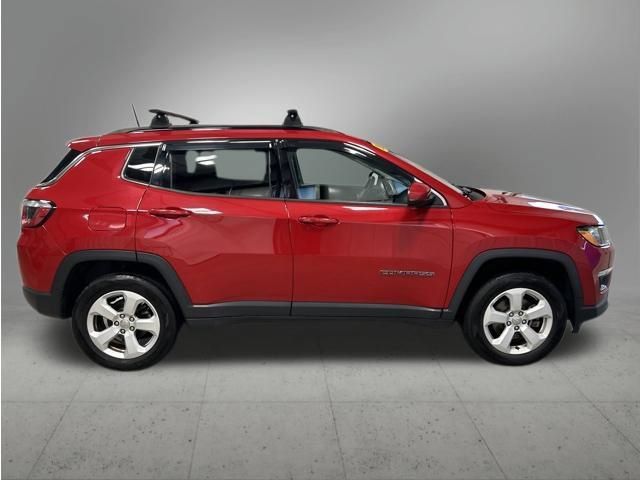 Used 2018 Jeep Compass Latitude AWD/4WD image 6