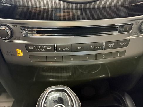 Used 2017 INFINITI QX60 Luxe w/ Premium Plus Package AWD/4WD image 19